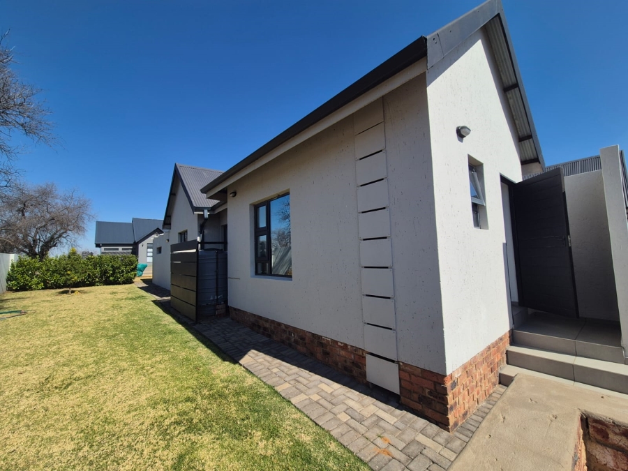 4 Bedroom Property for Sale in Vaal de Grace Golf Estate North West